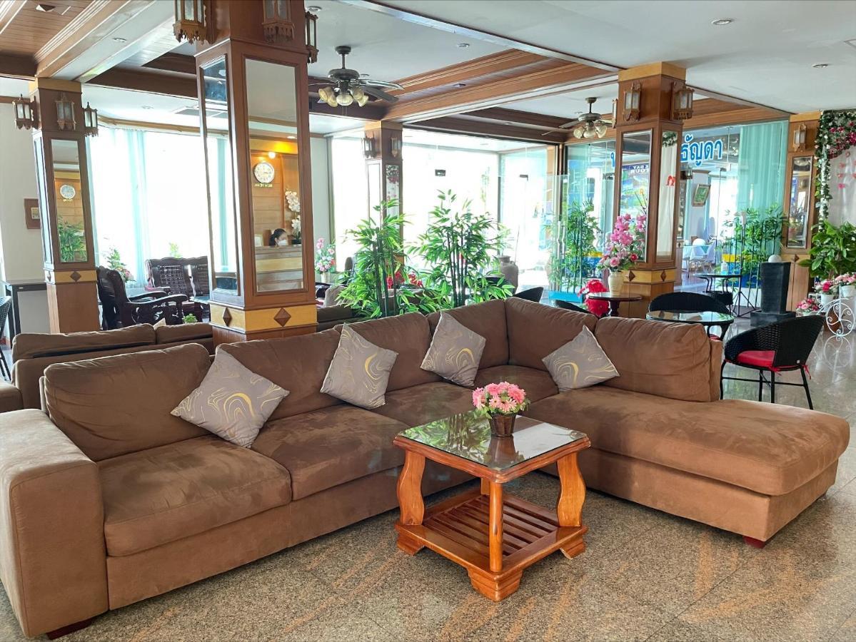 Krabi Golden Hill Hotel Buitenkant foto