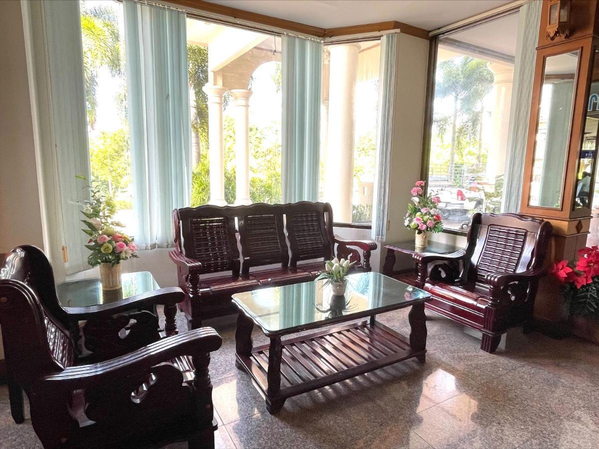 Krabi Golden Hill Hotel Buitenkant foto