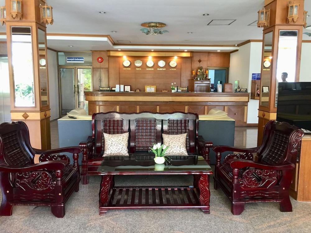 Krabi Golden Hill Hotel Buitenkant foto
