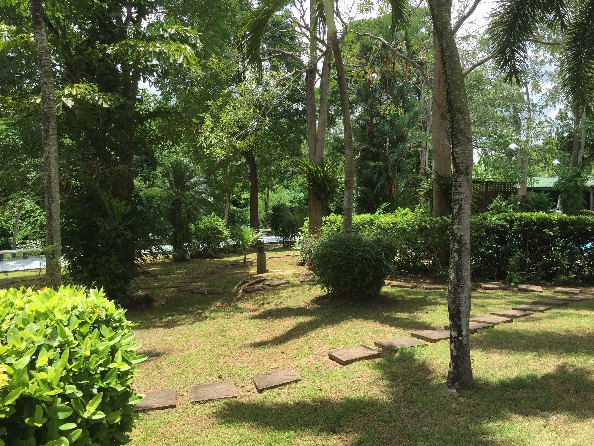Krabi Golden Hill Hotel Buitenkant foto